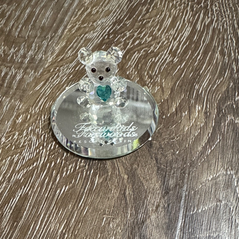 Faceted Bear Figurine with Heart
